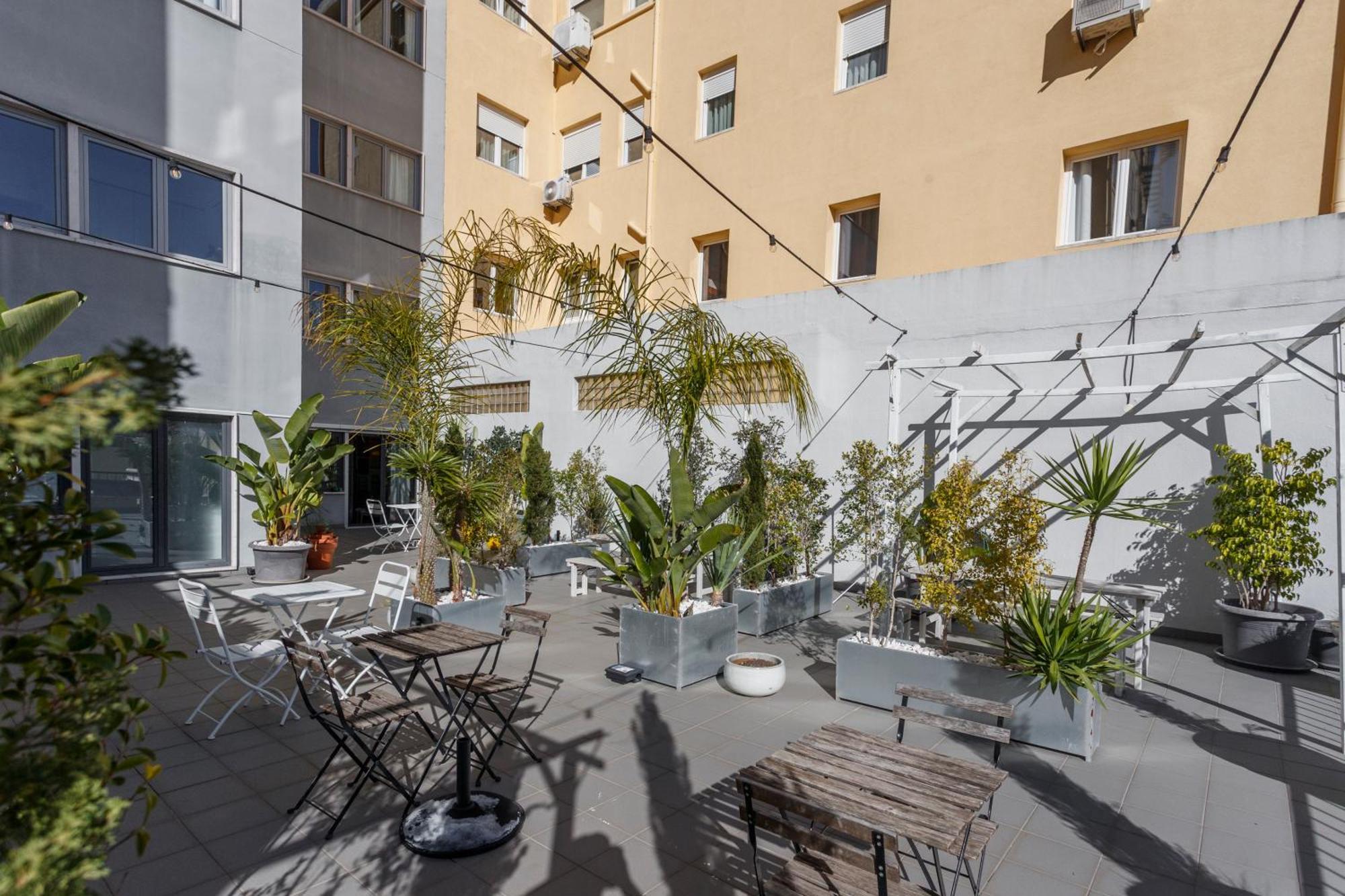 Neegroni Balcony In Lisbon - By Misha'S Place 1A Εξωτερικό φωτογραφία